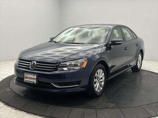 2015 Volkswagen Passat 1.8T S