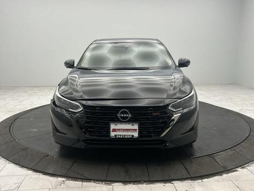 Super Black 2024 Nissan Sentra SR