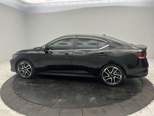 Super Black 2024 Nissan Sentra SR