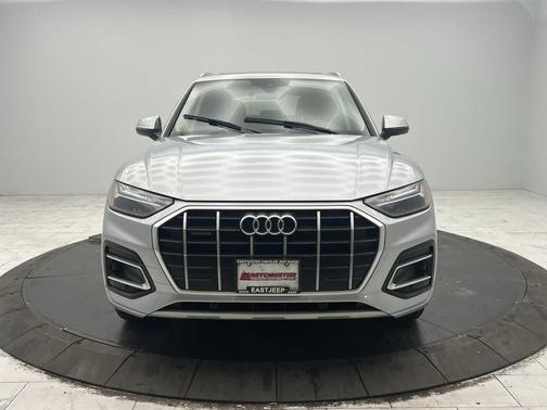 2023 Audi Q5 40 Premium