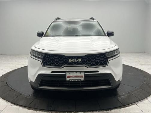 Glacial White Pearl 2023 Kia Sorento S
