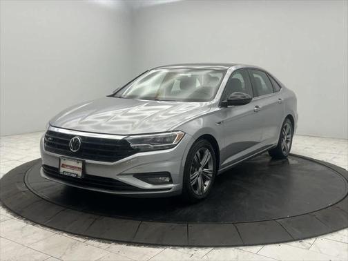 2021 Volkswagen Jetta 1.4T R-Line
