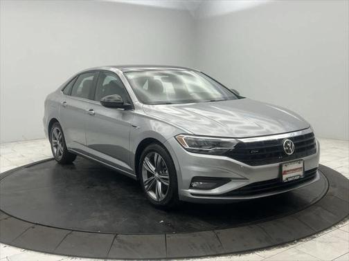 2021 Volkswagen Jetta 1.4T R-Line