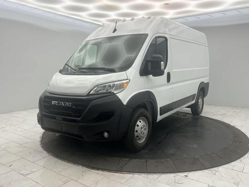 Bright White Clearcoat 2023 RAM ProMaster 2500 High Roof