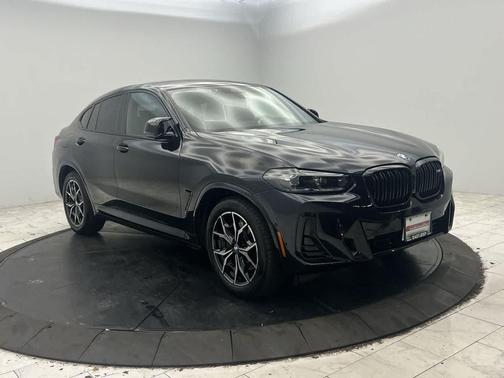 2022 BMW X4 M40i