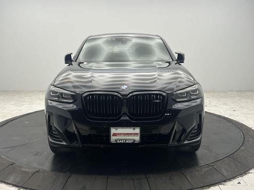 2022 BMW X4 M40i