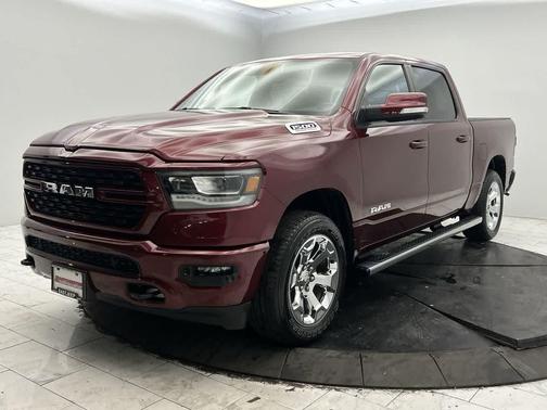 Delmonico Red Pearlcoat 2022 RAM 1500 Big Horn/Lone Star