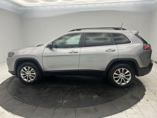 Billet Silver Metallic Clearcoat 2022 Jeep Cherokee Latitude Lux