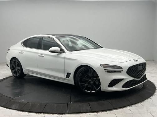 2022 Genesis G70 3.3T AWD