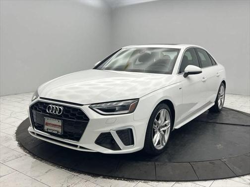 2022 Audi A4 Prestige 45 TFSI S line quattro S tronic