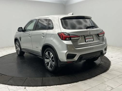 2023 Mitsubishi Outlander Sport 2.0 ES