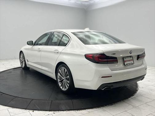 2022 BMW 530 i xDrive