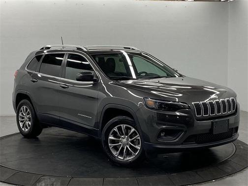 Granite Crystal Metallic Clearcoat 2019 Jeep Cherokee Latitude Plus