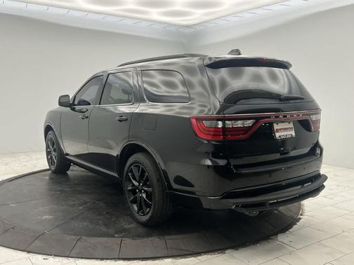 DB Black Crystal Clearcoat 2017 Dodge Durango GT