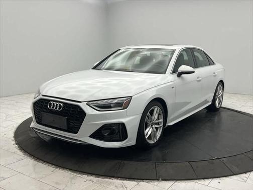 2023 Audi A4 45 S line Premium Plus