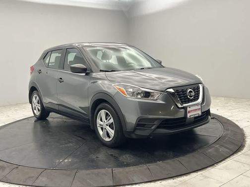 2020 Nissan Kicks S