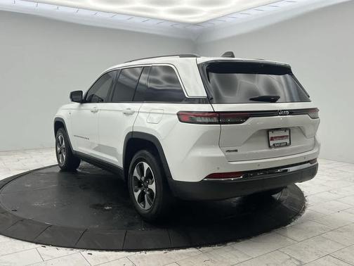 Bright White Clearcoat 2023 Jeep Grand Cherokee 4xe Base
