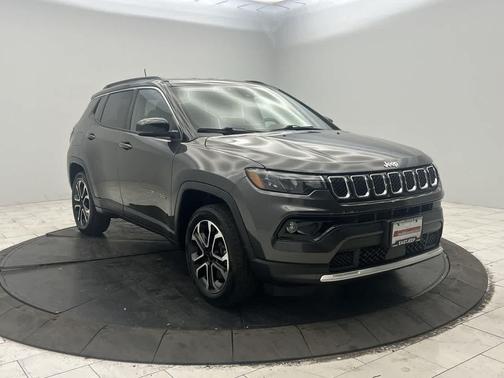 Granite Crystal Metallic Clearcoat 2023 Jeep Compass Limited