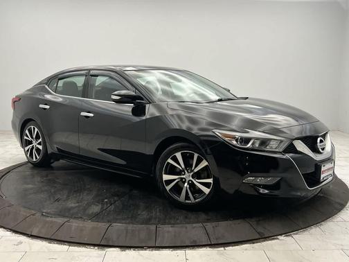 Super Black 2017 Nissan Maxima 3.5 SL