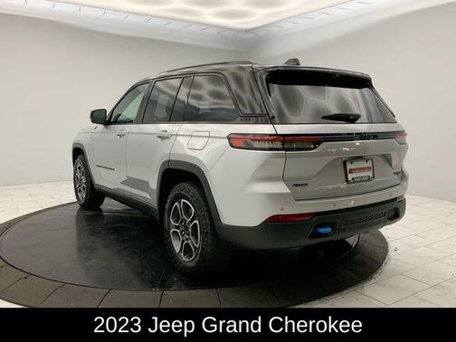 2023 Jeep Grand Cherokee 4xe Trailhawk