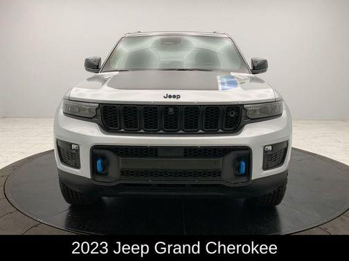 2023 Jeep Grand Cherokee 4xe Trailhawk