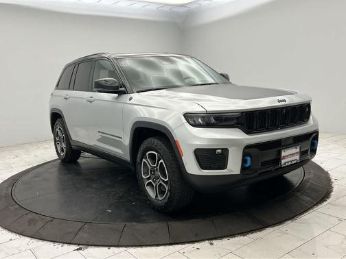 2023 Jeep Grand Cherokee 4xe Trailhawk