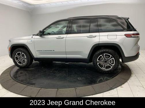 2023 Jeep Grand Cherokee 4xe Trailhawk