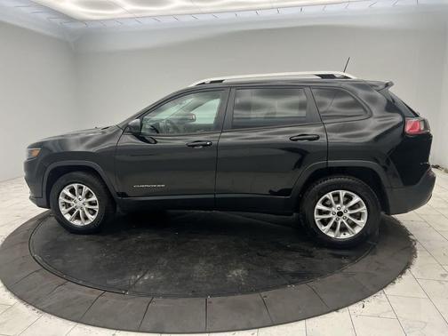 Diamond Black Crystal Pearlcoat 2020 Jeep Cherokee Latitude