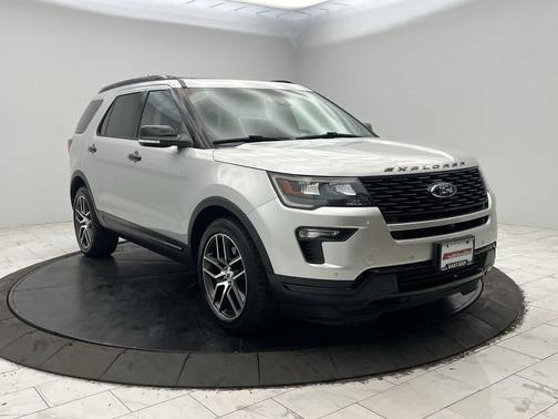 2019 Ford Explorer Sport