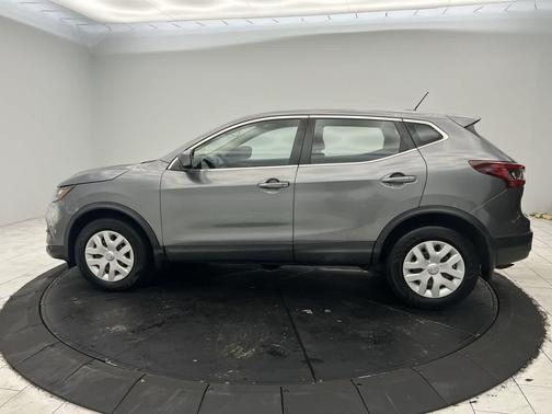 Gun Metallic 2020 Nissan Rogue Sport S