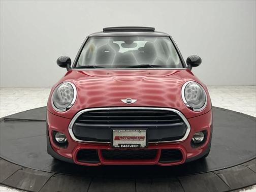 2017 MINI Hardtop Cooper