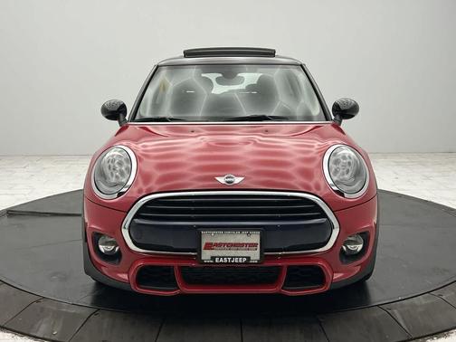 2017 MINI Hardtop Cooper