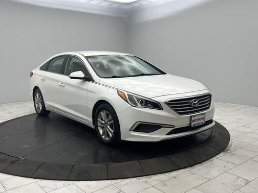 2017 Hyundai SONATA Base