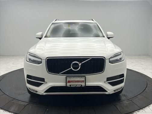 2018 Volvo XC90 T5 Momentum
