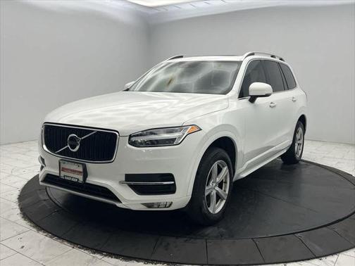 2018 Volvo XC90 T5 Momentum