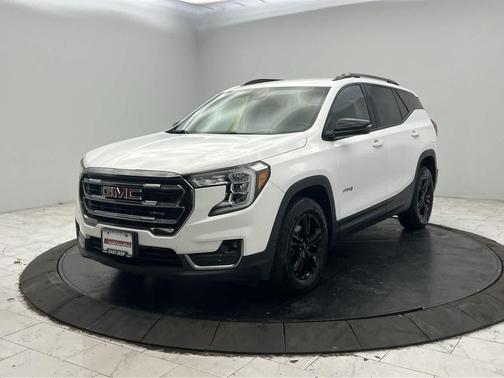 2022 GMC Terrain AWD AT4
