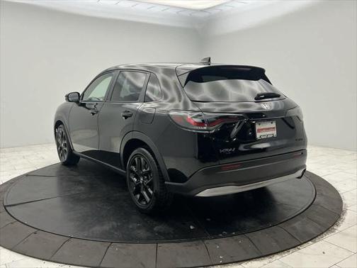 2024 Honda HR-V 2WD Sport