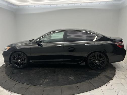 BK 2017 Honda Accord Sport