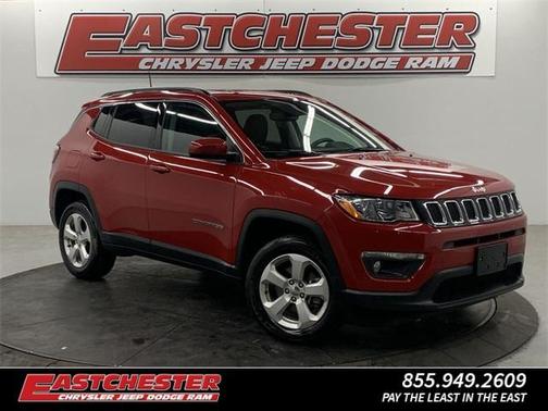 Photo 1 of 24 of 2019 Jeep Compass Latitude