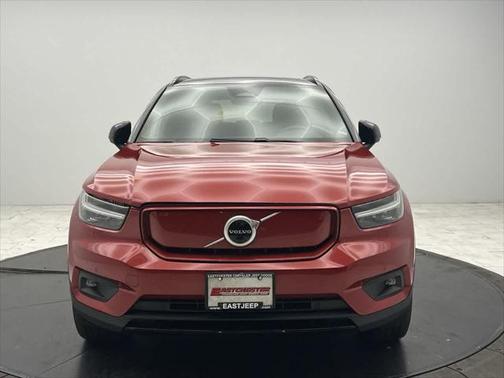 2022 Volvo XC40 Recharge Pure Electric P8 Twin Plus