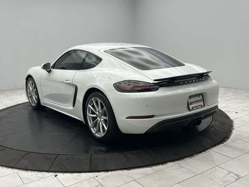 2018 Porsche 718 Cayman Coupe