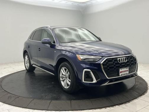 2022 Audi Q5 45 S line Premium
