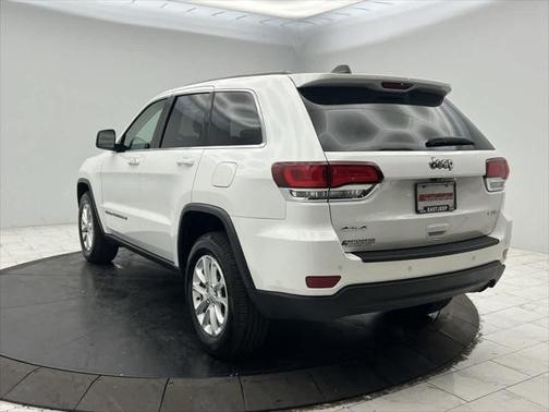 2022 Jeep Grand Cherokee Laredo