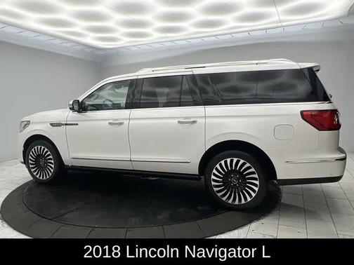 2018 Lincoln Navigator L Black Label