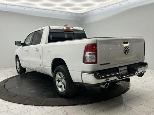 Bright White Clearcoat 2022 RAM 1500 Big Horn/Lone Star