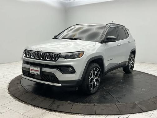 Silver Zynith Metallic Clearcoat 2025 Jeep Compass Limited
