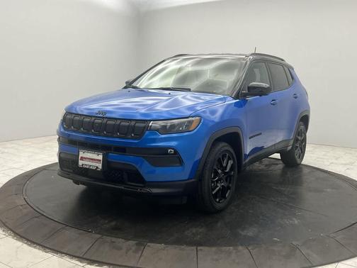 Laser Blue Pearlcoat 2022 Jeep Compass Latitude