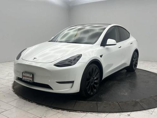 2022 Tesla Model Y Performance Dual Motor All-Wheel Drive