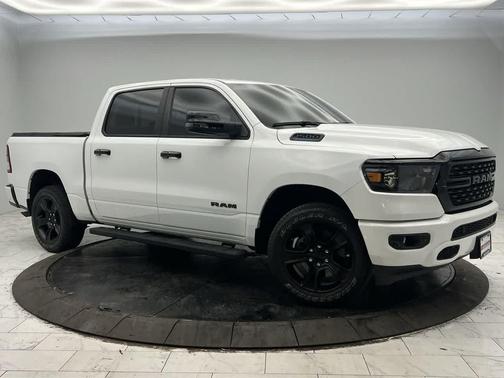 Bright White Clearcoat 2023 RAM 1500 Big Horn/Lone Star