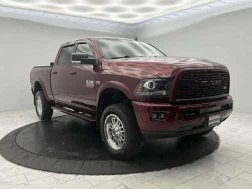 2018 RAM 2500 Laramie Crew Cab 4x4 6'4' Box